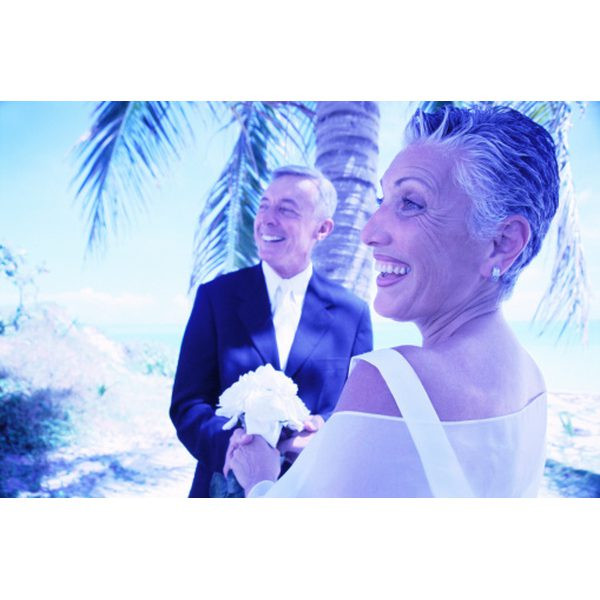 Wedding Gift Ideas For Older Couple
 Wedding Gifts for an Older Couple