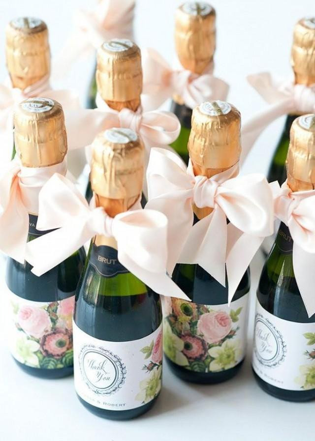 Wedding Guest Gift Ideas
 10 Wedding Favors Your Guests Won t Hate Weddbook