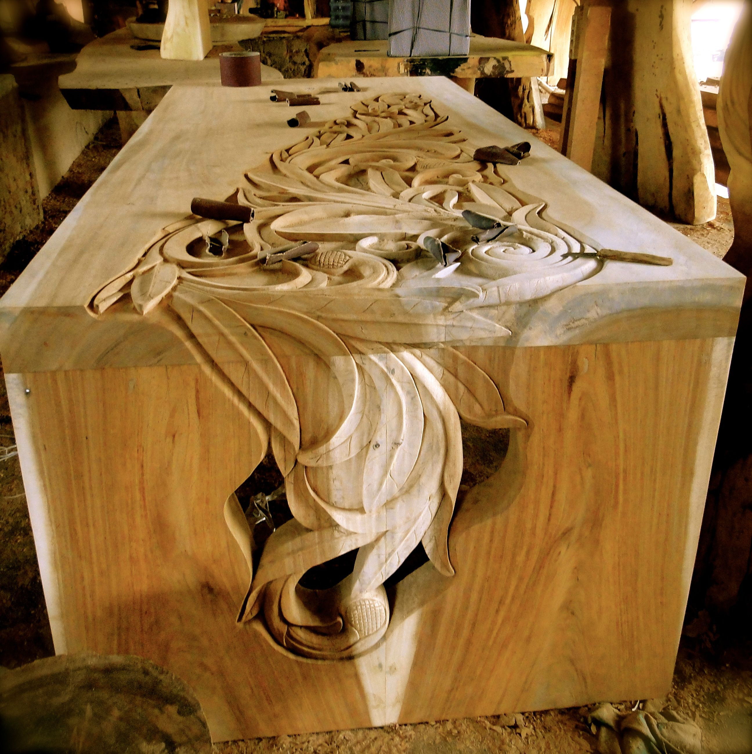 Wood Art Projects
 Incredible craftsmanship in Bali Hand carved table A