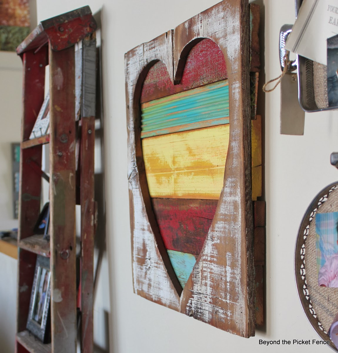 Wood Art Projects
 Beyond The Picket Fence Reclaimed Wood Heart Art