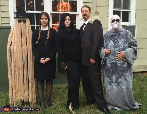 Addams Family Costumes DIY
 3246 best images about Halloween Costume Ideas on Pinterest