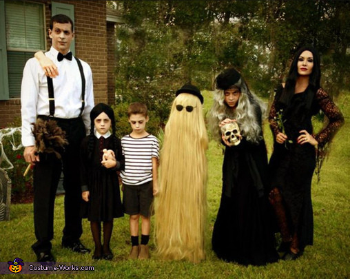 Addams Family Costumes DIY
 The Addams Family Costumes