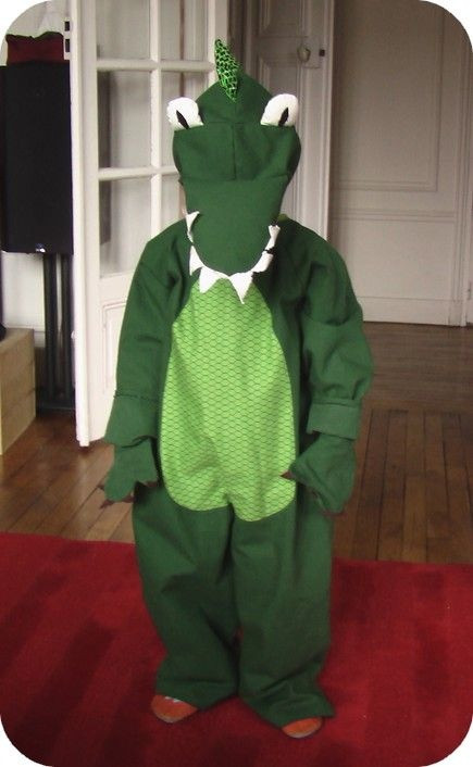 Alligator Costume DIY
 Best 25 Crocodile costume ideas on Pinterest
