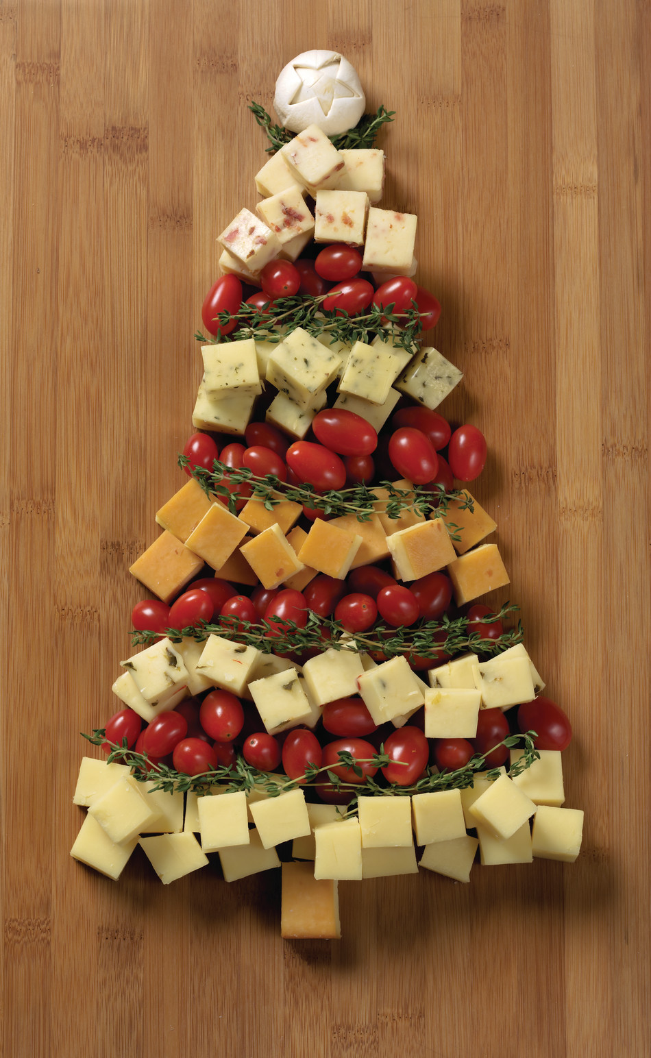 Appetizer Ideas For Christmas Party
 Christmas Appetizer Recipes Tree Cheese Board Idea