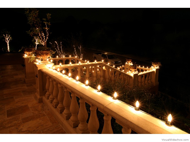 Balcony Christmas Lights
 1000 images about Christmas balcony on Pinterest