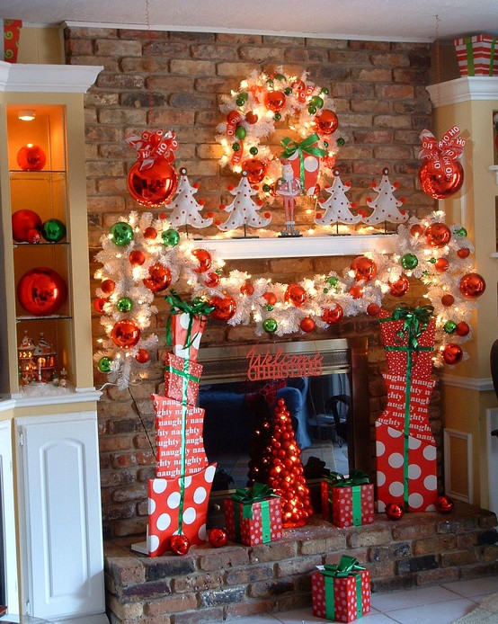 Beautiful Christmas Fireplace
 50 Beautiful Fireplaces Mantels To Inspire You This Christmas