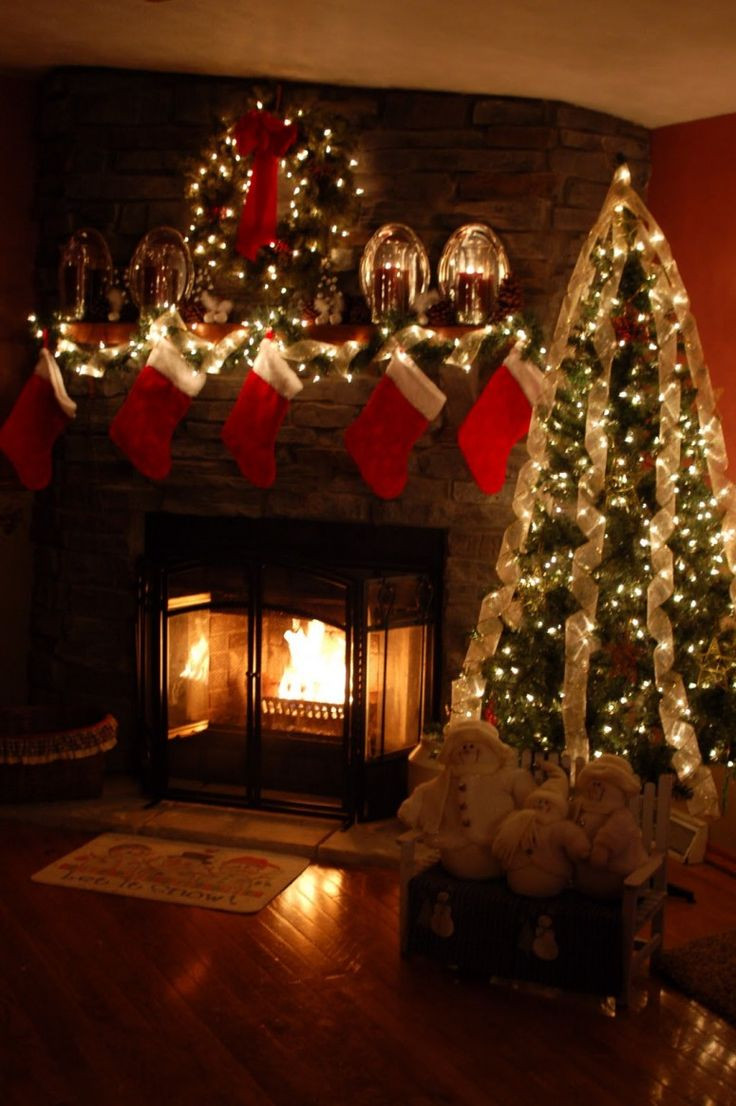 Beautiful Christmas Fireplace
 Safety Tips for Holiday Decorating Mantels & Fireplaces