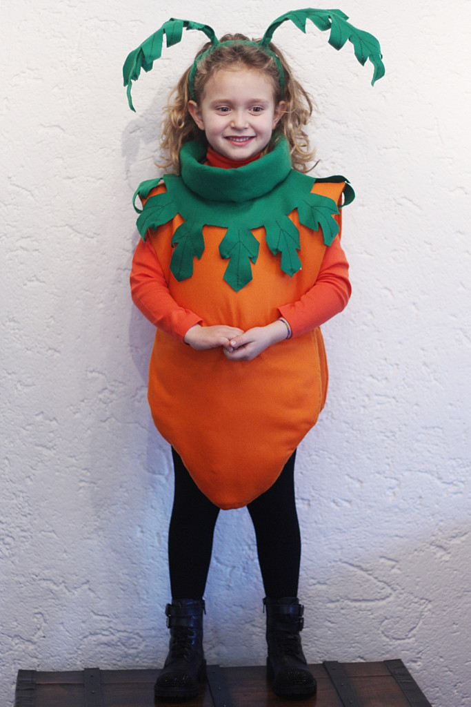 Carrot Costume DIY
 Carnival homemade kids costumes Clara carrot part III