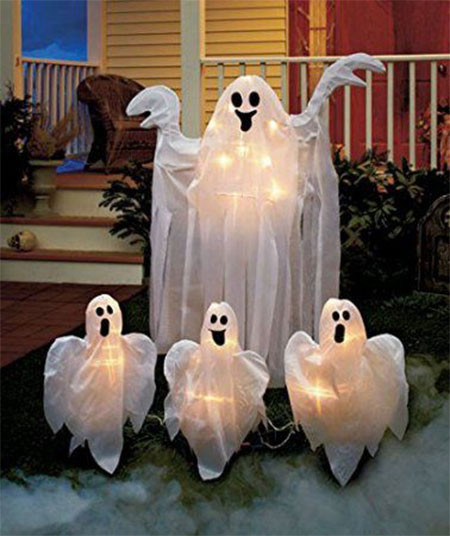 Cheap Outdoor Halloween Decorations
 25 Spooky Halloween Decorations Ideas to Copy MagMent