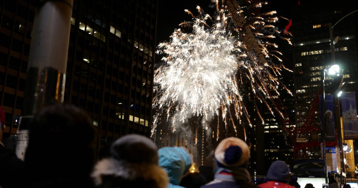 Chicago Christmas Lighting 2019
 BMO Harris Magnificent Mile Lights Festival 2018 in