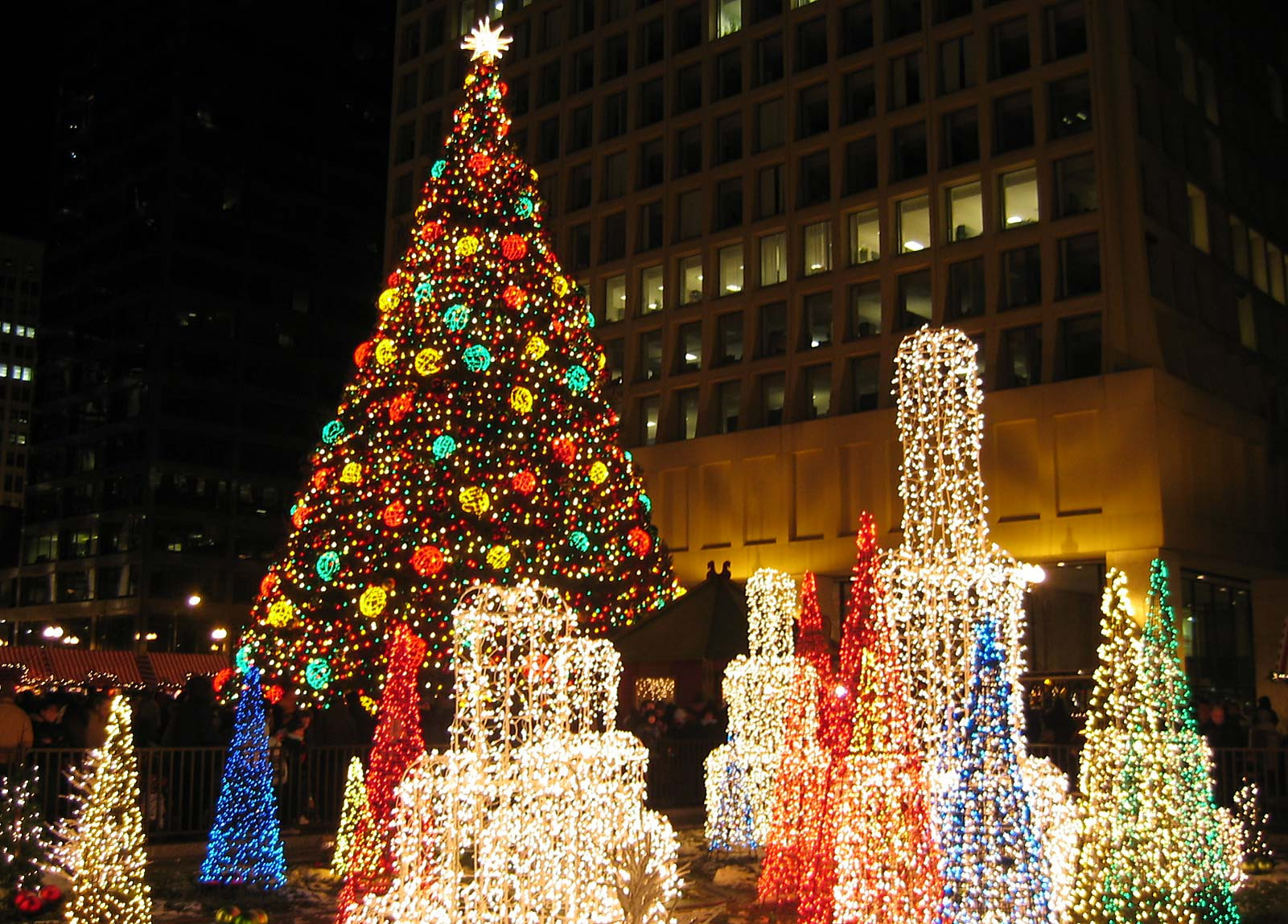 Chicago Christmas Tree Lighting 2019
 Christmas in Chicago 2019 Chicago Christmas Market