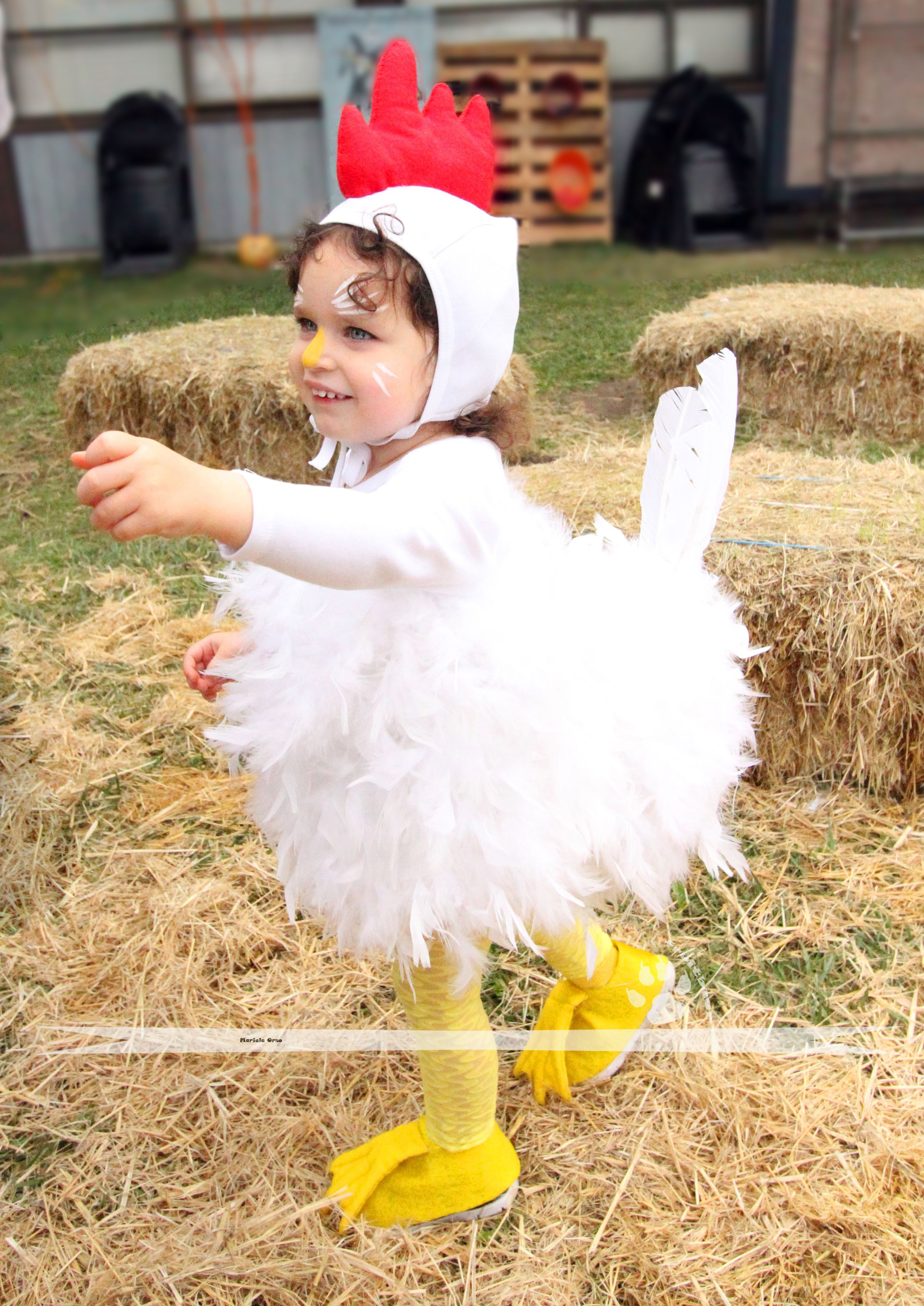 Chicken Costume DIY
 SUPER CUTE Toddler or baby funny chicken costume chikin