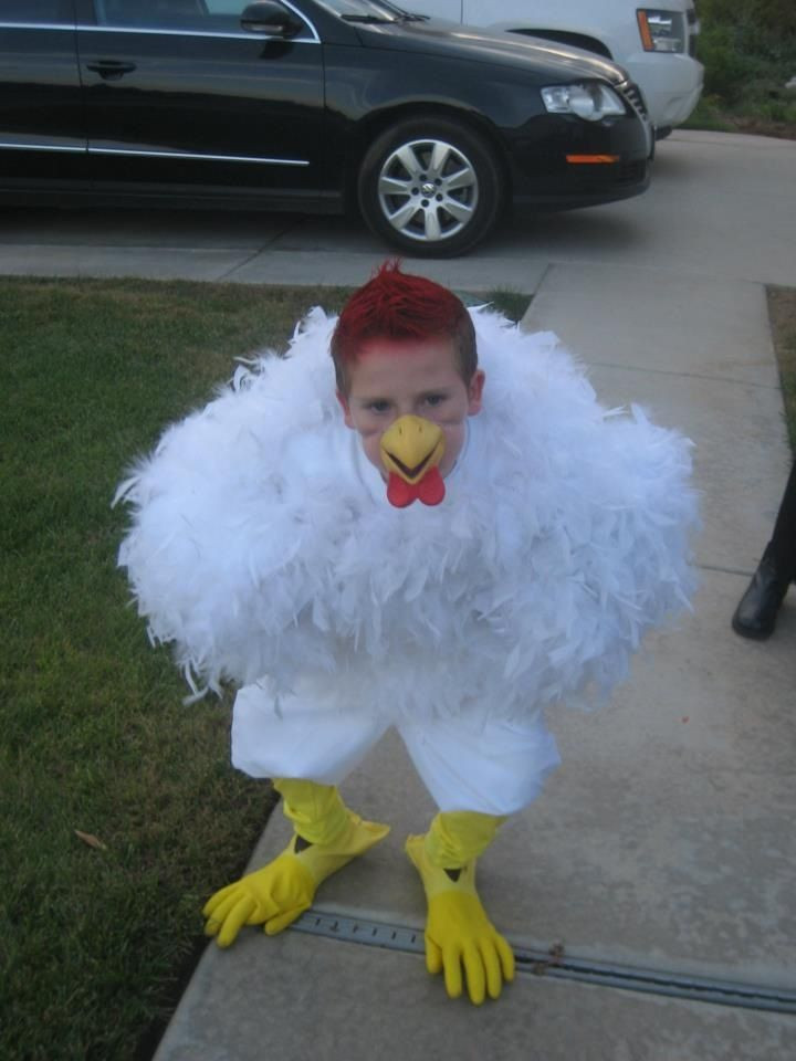 Chicken Costume DIY
 Homemade chicken costume Halloween Pinterest
