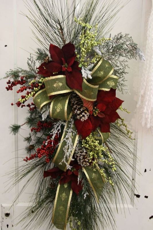 Christmas Artificial Flower Arrangements
 Wreaths and Garland Fruit Basket Flowerland