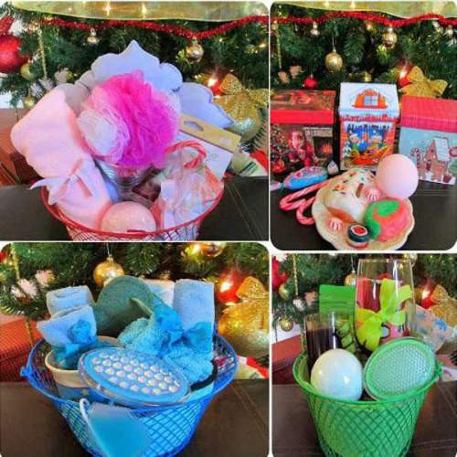 Christmas Basket DIY
 Quick and Cheap DIY Christmas Gifts Ideas
