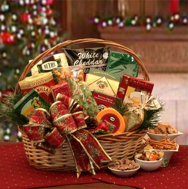 Christmas Basket Gift Ideas
 Christmas basket ideas – the perfect t for family and