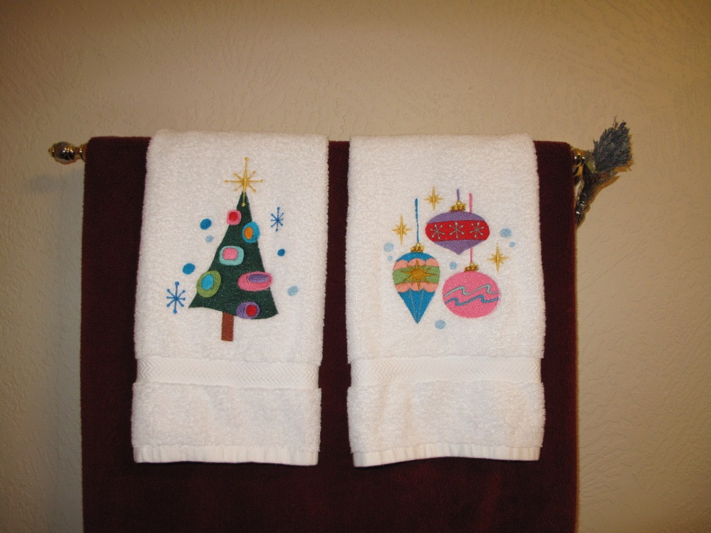 Christmas Bathroom Hand Towels
 towel ceo a s dhraocht