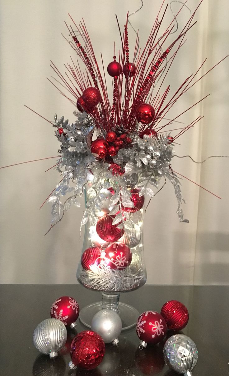 Christmas Centerpieces DIY
 Best 25 Christmas vases ideas on Pinterest