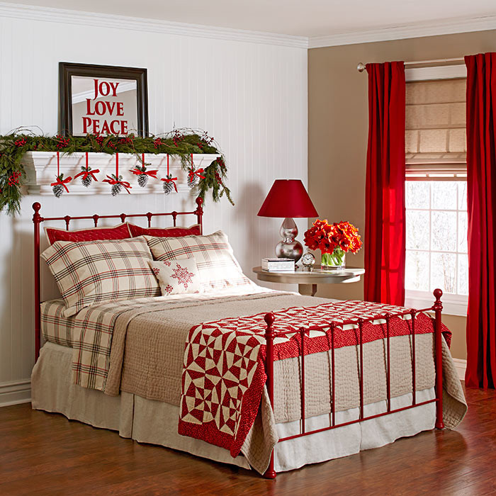 Christmas Decorated Bedroom
 10 Christmas Bedroom Decorating Ideas Inspirations