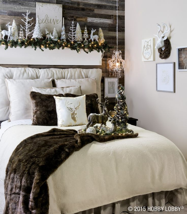 Christmas Decorated Bedroom
 25 best ideas about Winter Bedroom Decor on Pinterest