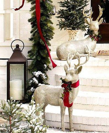 Christmas Deer Decorations Indoor
 25 best ideas about Reindeer Decorations on Pinterest