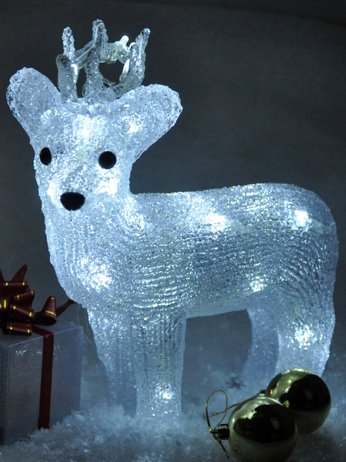 Christmas Deer Decorations Indoor
 Light Up Reindeer Acrylic Crystal Effect Christmas