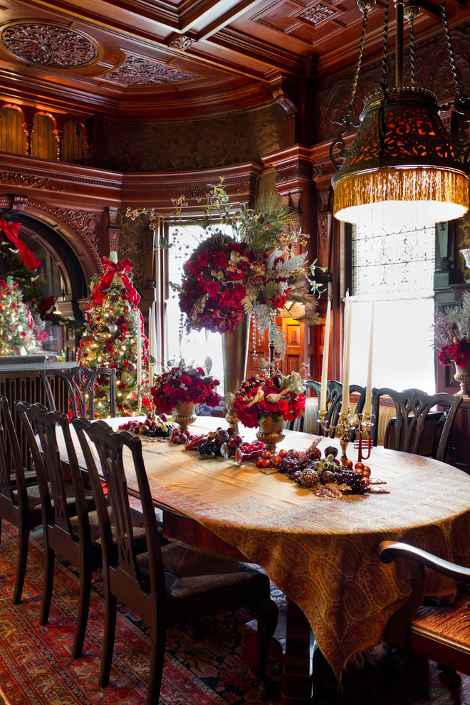 Christmas Dining Room
 5 Easy Ways to Make your Home Warm and Cozy this Holiday