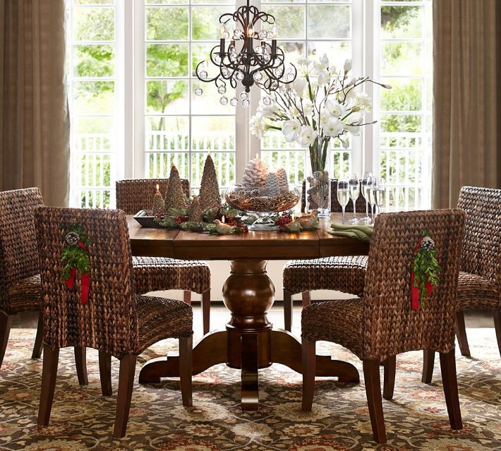 Christmas Dining Room Table Decorations
 Christmas Centerpieces
