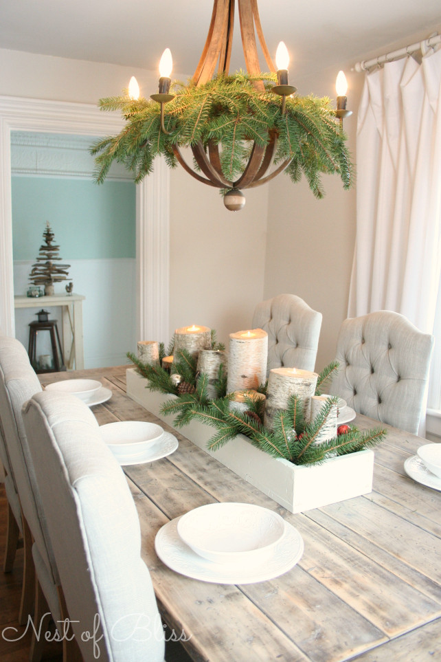 Christmas Dining Room Table Decorations
 Remodelaholic