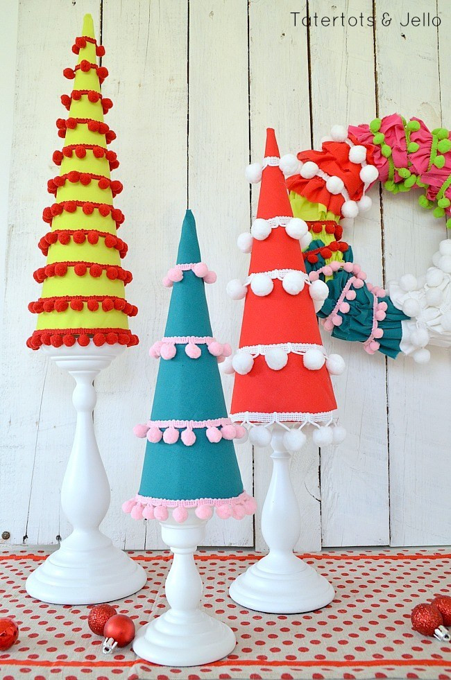 Christmas DIY Crafts
 20 DIY Christmas Projects Adorable Ideas The 36th AVENUE