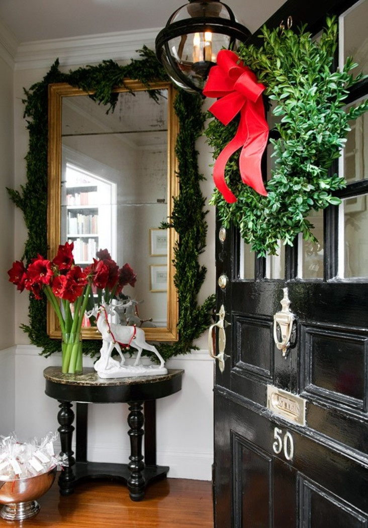Christmas Entryway Decorating Ideas
 Decorating for Christmas – Our Empty Nest