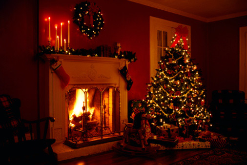 Christmas Fireplace Scenes
 Plenty of smart fireplaces ideal for the condo
