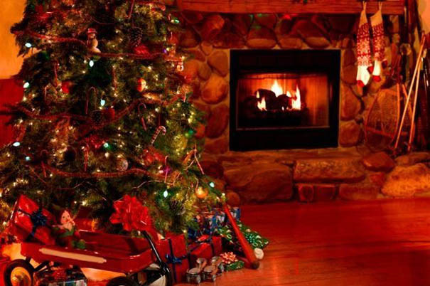 Christmas Fireplace Scenes
 50 Most Beautiful Christmas Fireplace Decorating Ideas