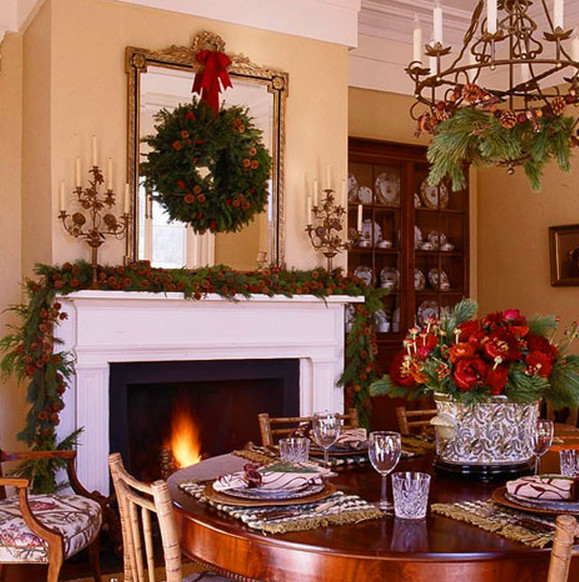 Christmas Fireplace Wreaths
 Hide Fireplace TV for Christmas The Blog at FireplaceMall