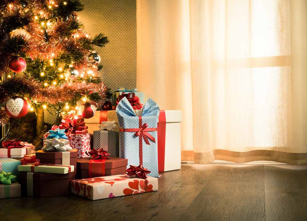 Christmas Floor Decorations
 How to Keep Winter Weather From Destroying Your Hardwood