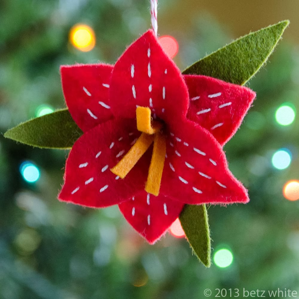 Christmas Flower Amaryllis
 Holiday Stitch along Ornament Club 4 Christmas Amaryllis