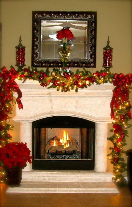 Christmas Garland For Fireplace Mantel
 Mantles Fireplaces and Garlands on Pinterest