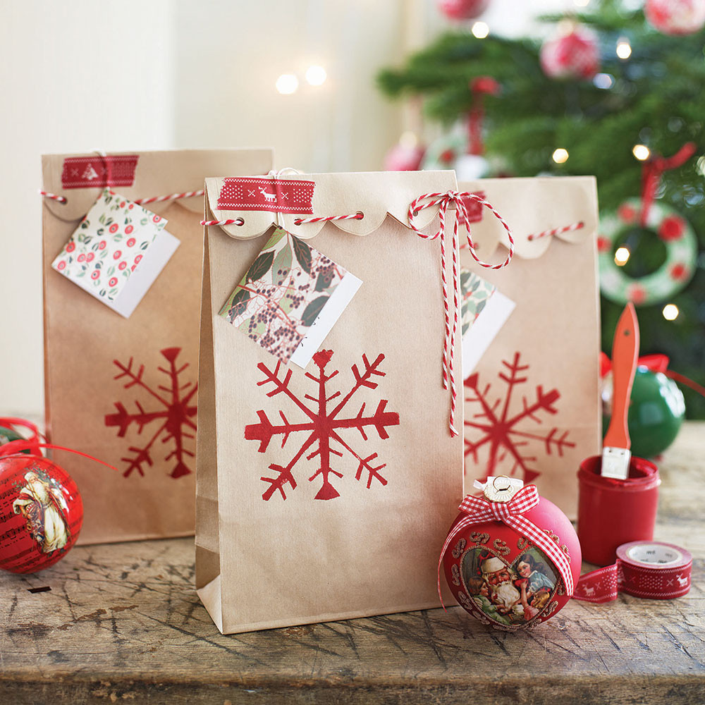 Christmas Gift Bag Ideas
 Gift wrapping ideas for Christmas presents with style