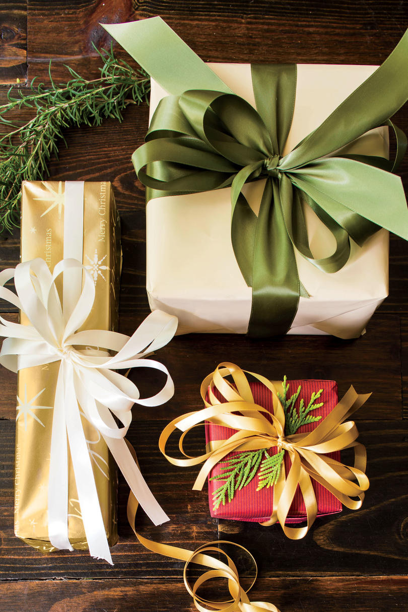 Christmas Gift Wrap Ideas
 Stylish Gift Wrapping Ideas Southern Living