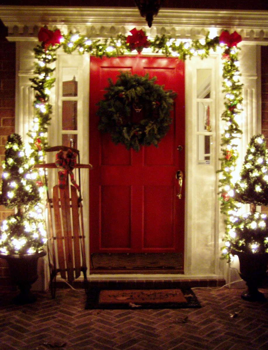 Christmas Ideas For Outside
 BEAUTIFUL OUTDOOR CHRISTMAS PORCH DECORATION IDEAS