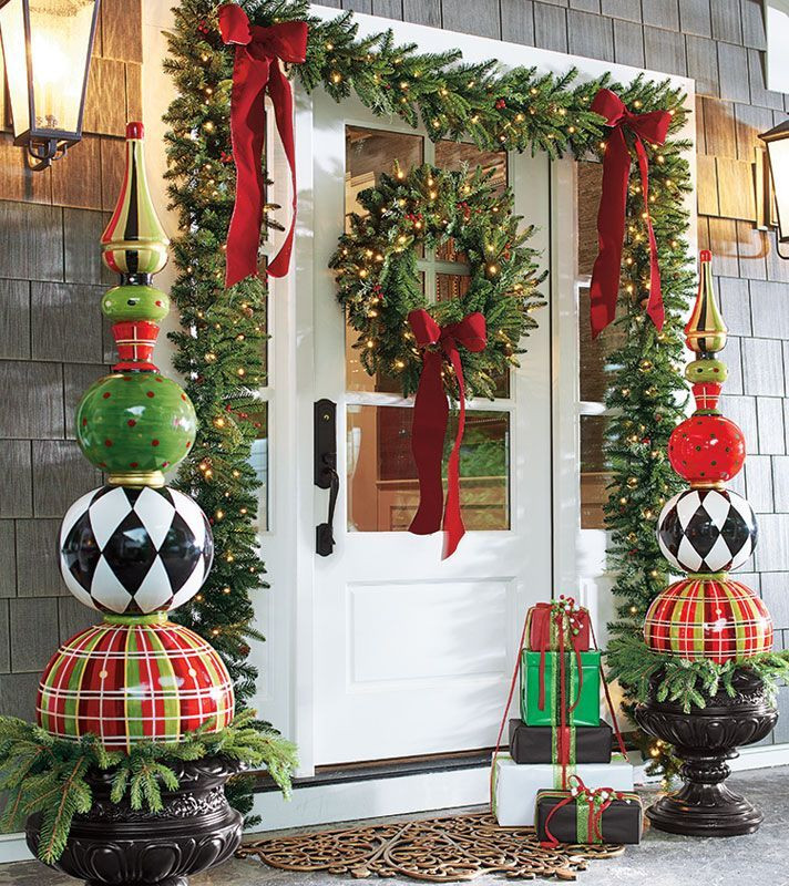 Christmas Ideas For Outside
 25 Best Ideas about Outdoor Christmas Decorations