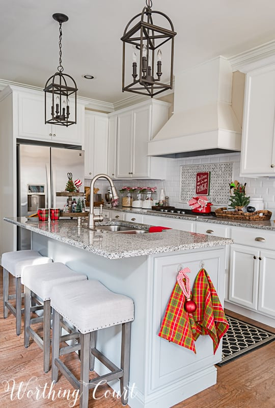 Christmas Kitchen Decorating Ideas
 My Christmas Kitchen Decor A Giveaway And An Exclusive