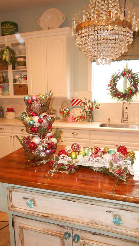 Christmas Kitchen Decorating Ideas
 30 Stunning Christmas Kitchen Decorating Ideas All