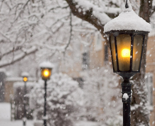 Christmas Lamp Post With Snow
 Gabriela Matusquela Overdose Inverno