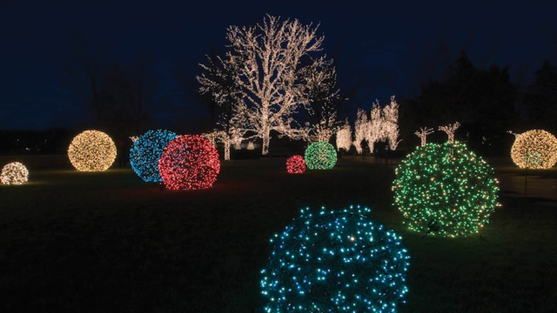 Christmas Light Spheres Outdoor
 HOW TO MAKE LIGHTED CHRISTMAS BALLS