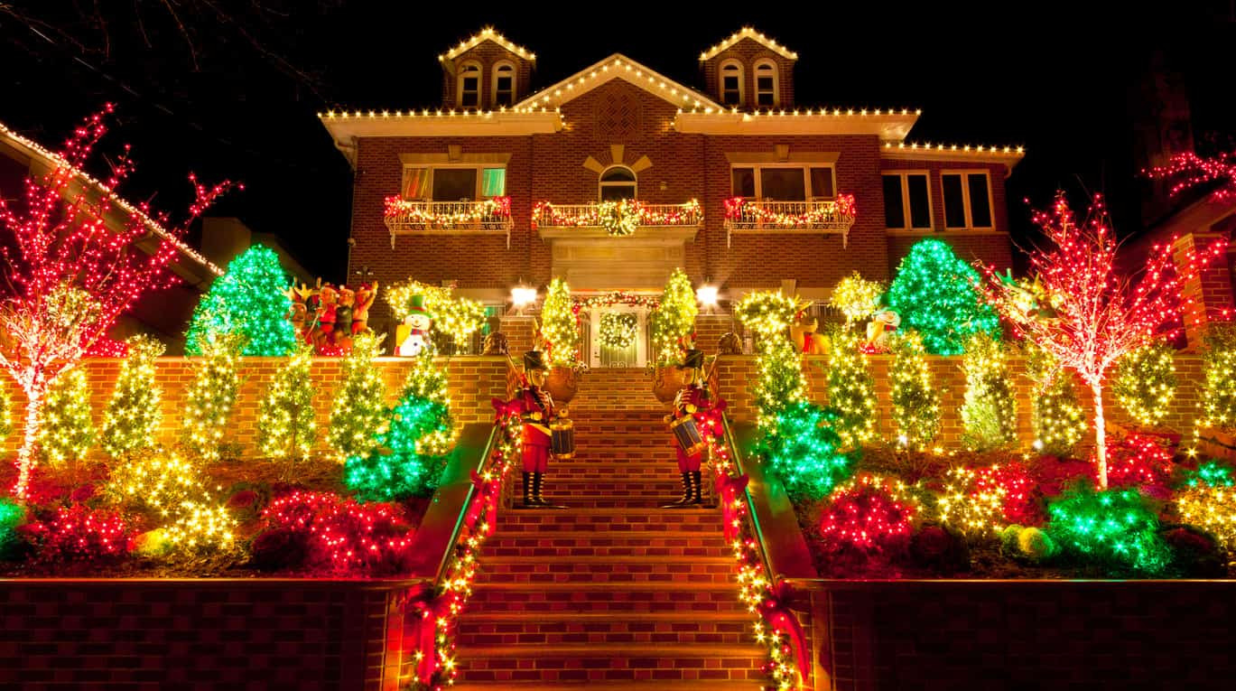 Christmas Lighting Videos
 29 Types of Outdoor Christmas Lights for Your House 2019