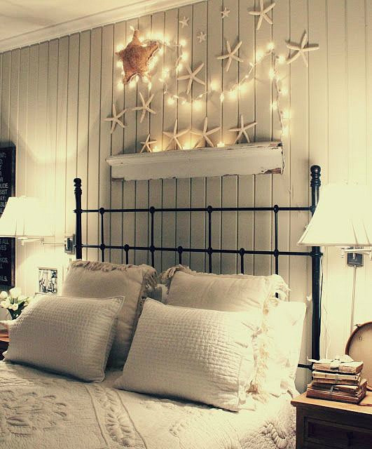 Christmas Lights Bedroom
 Picture ideas to hang christmas lights in a bedroom
