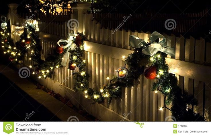 Christmas Lights On Fence Ideas
 Wooden Fence Decorations