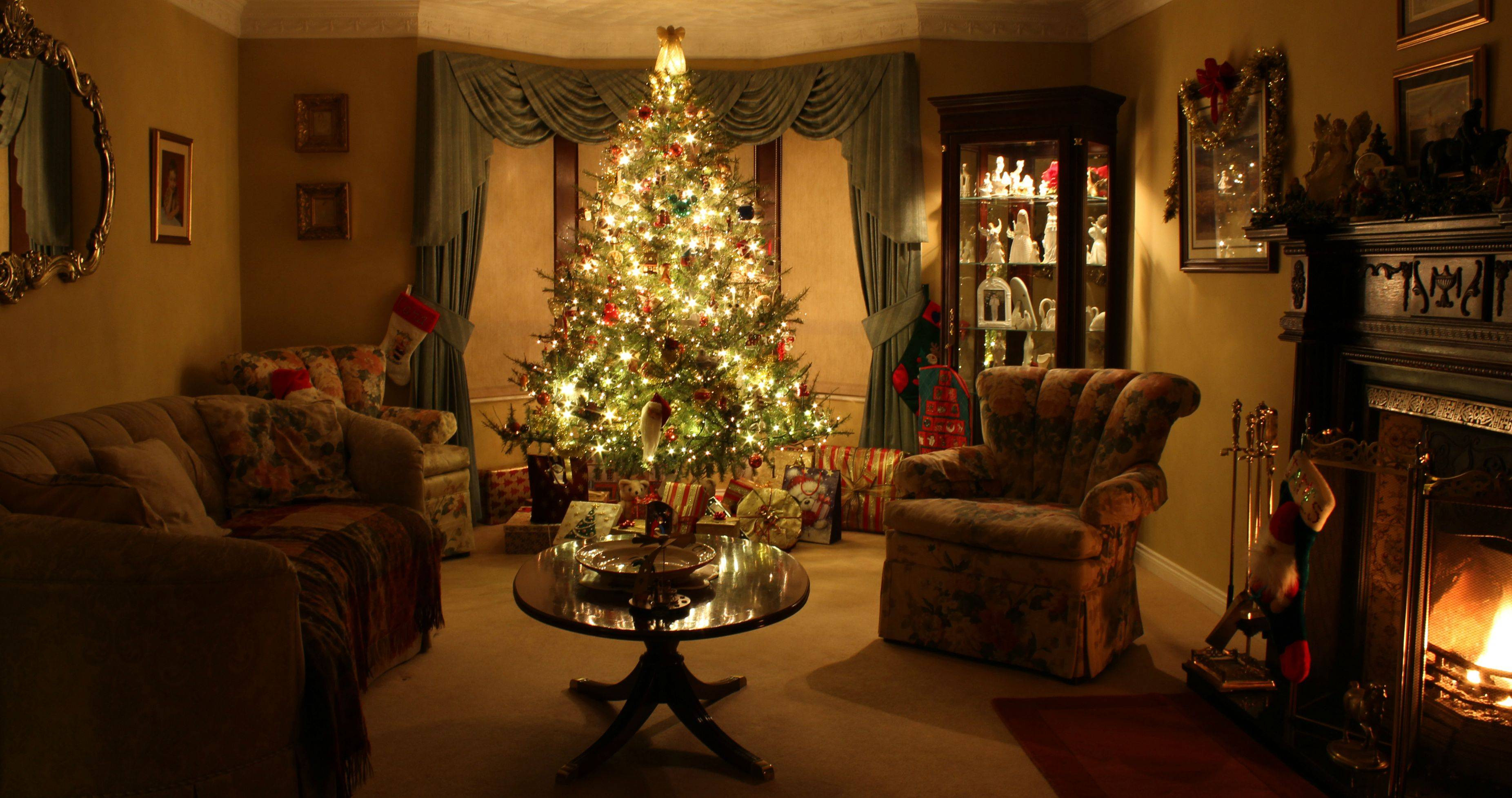 Christmas Living Room Background
 Gorgeous Christmas Living Room With Christmas In The