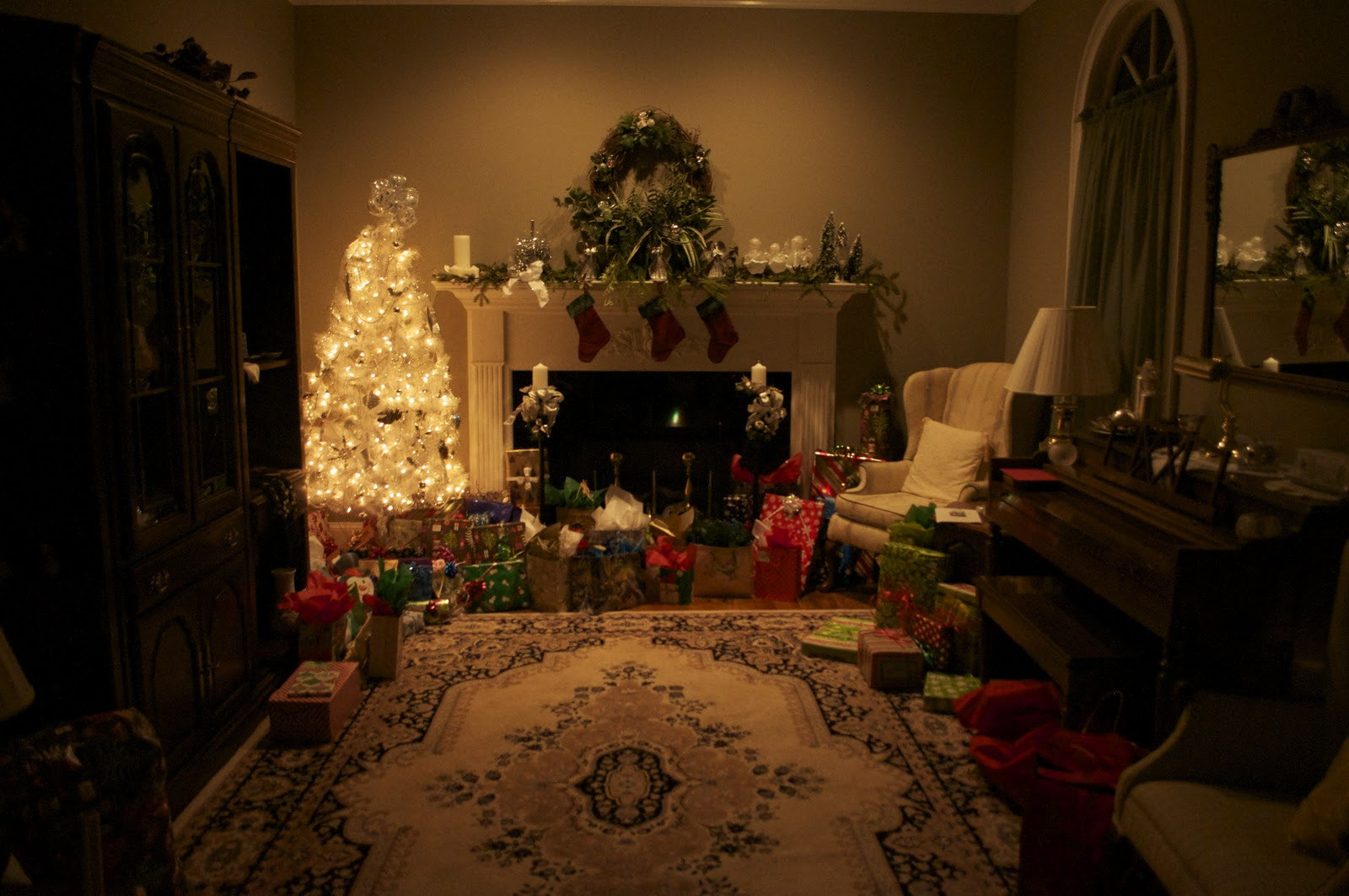 Christmas Living Room Background
 Throwback Thursday Story Christmas Eve Breakdown – It s